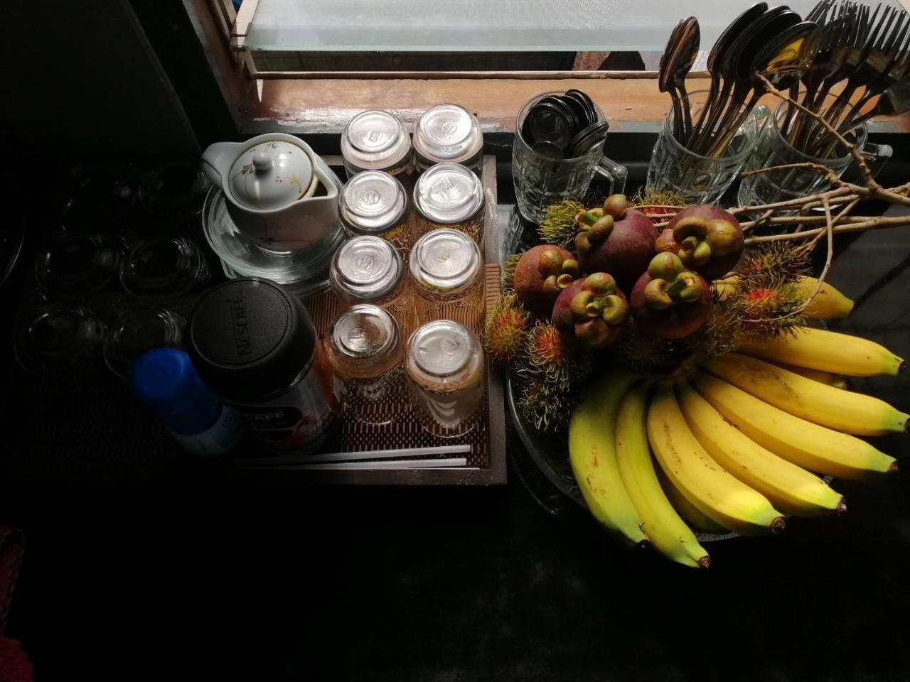 Chang Bed And Bar Hostel (Adults Only) Surat Thani Esterno foto